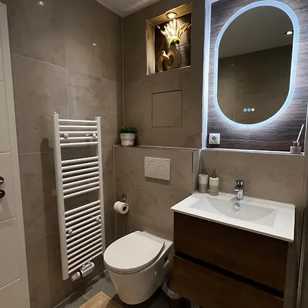 As Mit Balkon * Augsburg