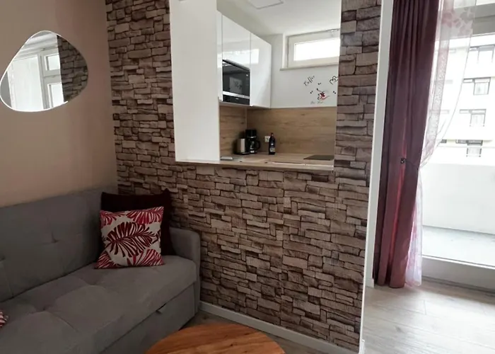 Apartment As Mit Balkon *