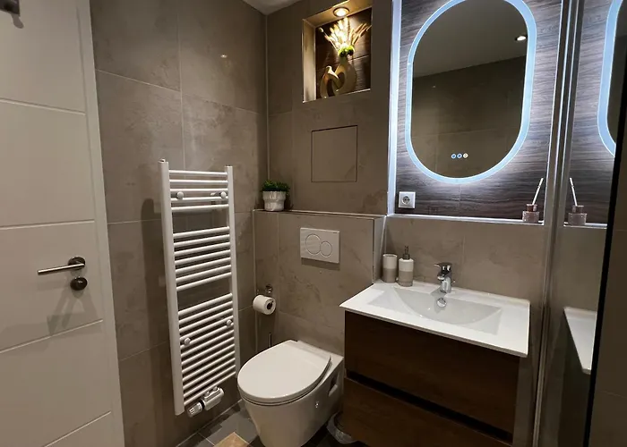 As Mit Balkon * Augsburg